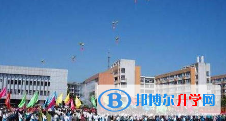 四川省犍為縣羅城中學(xué)2022年報名條件、招生要求、招生對象