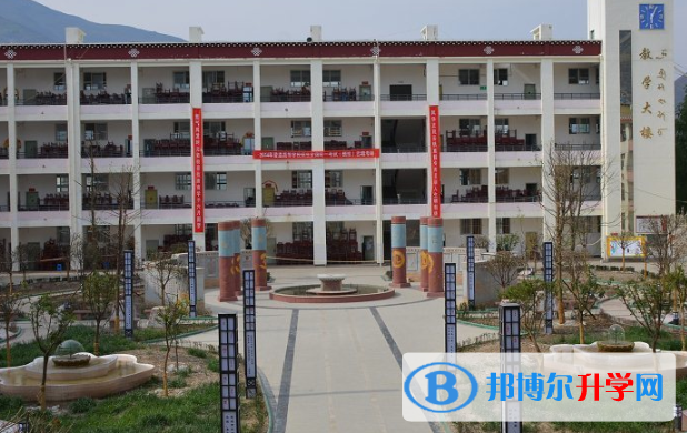 康南民族高級(jí)中學(xué)2021年2021年招生簡(jiǎn)章