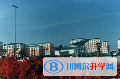 四川省綿陽南山中學(xué)2021年報名條件、招生要求、招生對象 