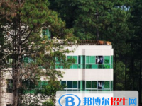 普格縣中學校2025年學費、收費多少