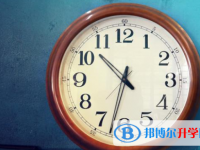 阿壩2022年中考成績(jī)?cè)谀睦锊樵? /><b>阿壩2022年中考成績(jī)?cè)谀睦锊樵?/b><span>2022-04-07 14:14</span><p>中考成績(jī)查詢的方法多了去了，中考是市區(qū)為單位的。每個(gè)市區(qū)都會(huì)有專門查詢成績(jī)的網(wǎng)站，同學(xué)們只要到了時(shí)間按照老師提供的查詢方</p></a></h3></li>
<li><h3><a href=