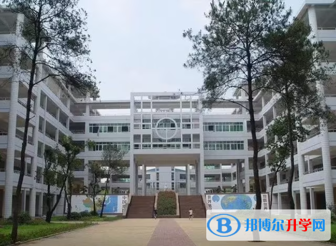 清遠(yuǎn)市華僑中學(xué)地址，乘車路線