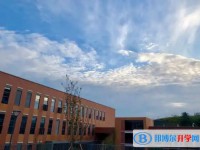 自貢市外國語學(xué)校怎么樣、好不好