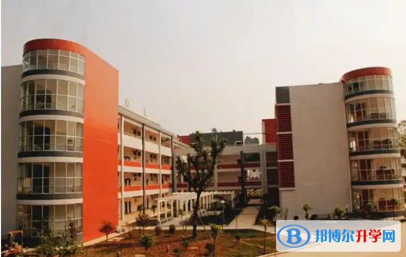 四川省鹽亭中學(xué)招生簡(jiǎn)章2025年