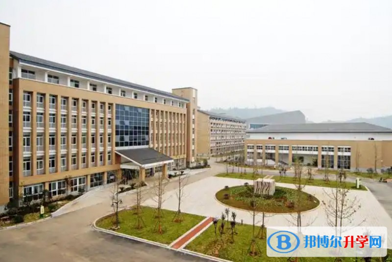 四川省青川中學地址，乘車路線